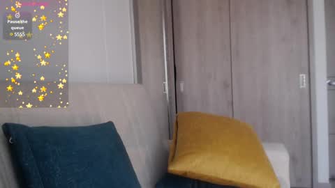 Snapshot of emilyguss chatting on 12-10-24, 03:22 Emily online show from 12-10-24, 03:22