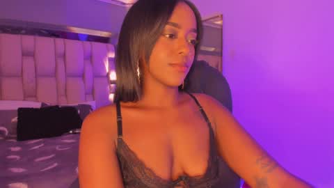 Emily  online show from 01-23-25, 11:05