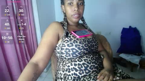 Emilyhines online show from 11-19-25, 10:21