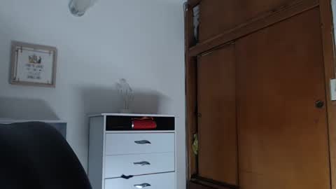 Snapshot of emilyjangcandy_ chatting on 02-09-25, 02:49 Emily Jang online show from 02-09-25, 02:49