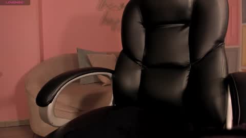 Emily online show from 12-14-25, 11:42