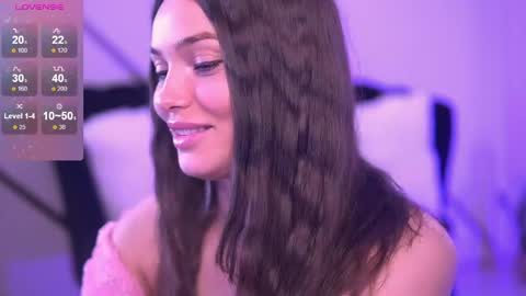 Snapshot of emilyjuarez chatting on 05-15-26, 08:54 Emily online show from 05-15-26, 08:54