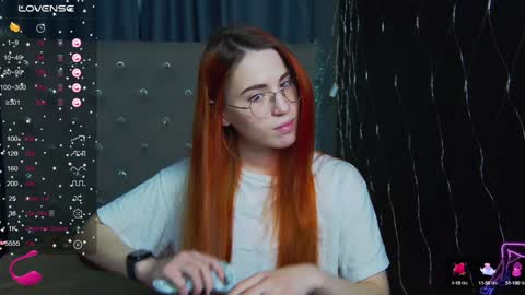 Snapshot of emilykents chatting on 01-15-25, 02:06 EmilyKents online show from 01-15-25, 02:06