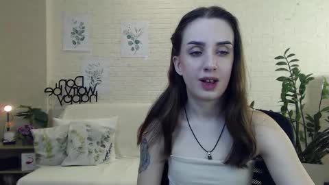 Emyli online show from 01-05-25, 09:14