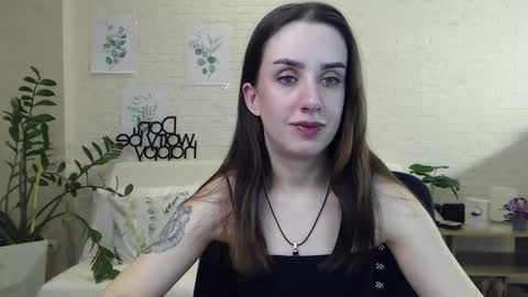 Emyli online show from 01-06-25, 09:00