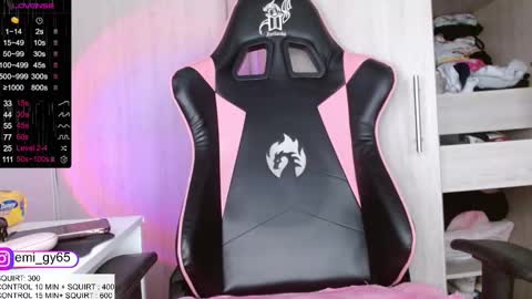 Emilyn online show from 09-15-25, 04:51