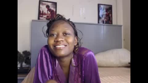 Emilly online show from 02-16-25, 05:48