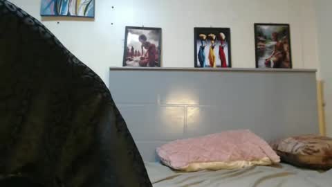 Emilly online show from 03-02-25, 08:50