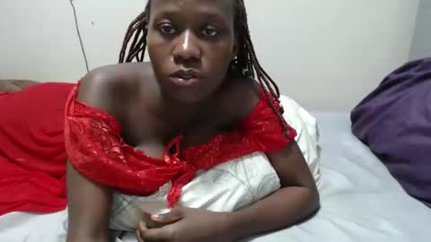 Emilly online show from 04-06-26, 09:16