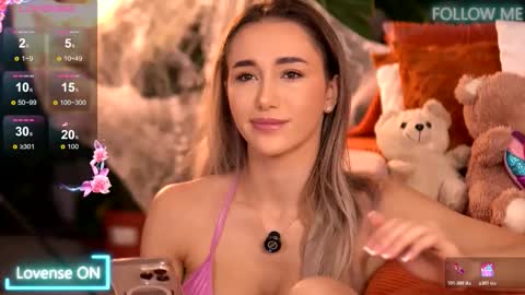 Emily online show from 10-22-25, 01:50