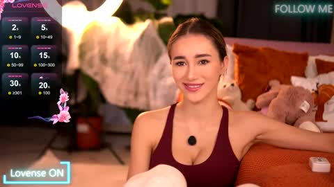 Emily online show from 10-30-25, 04:36