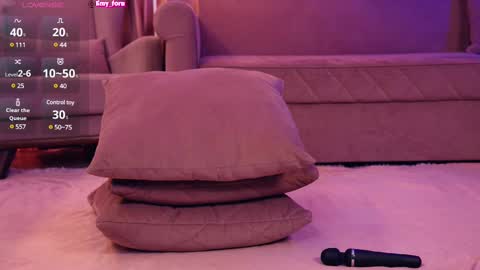 Snapshot of emilyrighter chatting on 03-06-25, 11:47 Hey i am Emily am - pm online show from 03-06-25, 11:47