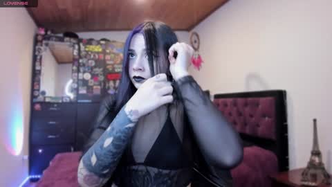  Emily Support me to have 100 likes plx online show from 12-23-24, 01:51