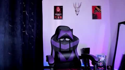  Emily Support me to have 100 likes plx online show from 09-30-25, 09:09