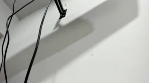 Snapshot of emilyrymer chatting on 02-14-26, 08:05 Emily Support me to have 100 likes plx online show from 02-14-26, 08:05