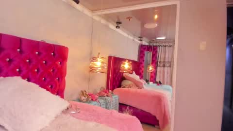 Emily online show from 12-21-24, 05:58