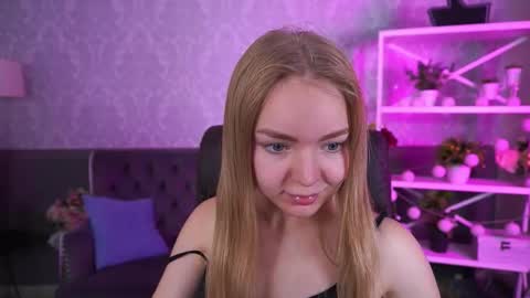  MY NAME IS Emily WELCOME EVERYONE I WILL BE HAPPY TO GIVE YOU WHAT YOU HAVE DREAMED OF FOR SO LONG online show from 10-17-25, 07:00