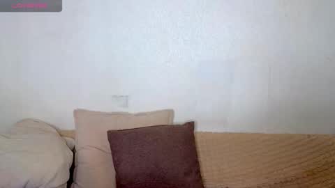 Snapshot of emilytrays chatting on 01-14-26, 02:01 Emily wish-list online show from 01-14-26, 02:01