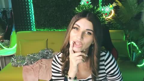 Emily online show from 12-21-24, 05:14