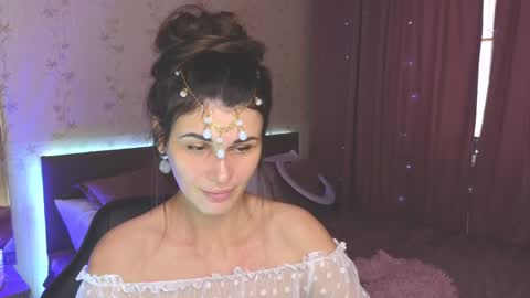 Emily online show from 12-30-24, 06:42