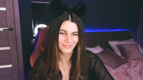 Emily online show from 01-19-25, 04:44