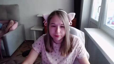 emilyway online show from 06-18-26, 10:52