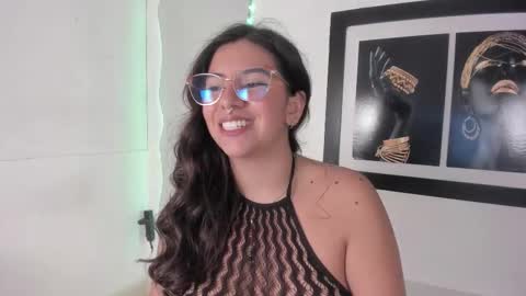 emilyy_cooperr online show from 09-22-25, 01:02