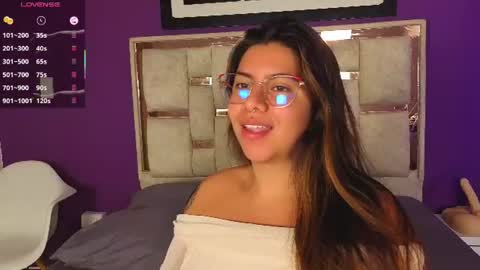emilyy_cooperr online show from 06-23-26, 12:14