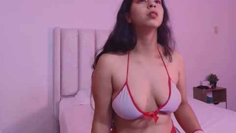 emilyy_veega online show from 01-15-26, 01:48