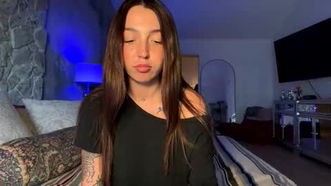 Emily online show from 04-21-26, 10:12