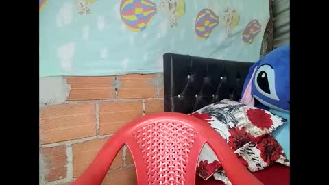 L i a    time online 7am - 1pm Gtm-5  online show from 11-19-25, 06:08