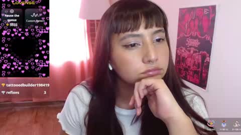 Snapshot of emitaa17228 chatting on 02-26-25, 09:27 emma online show from 02-26-25, 09:27