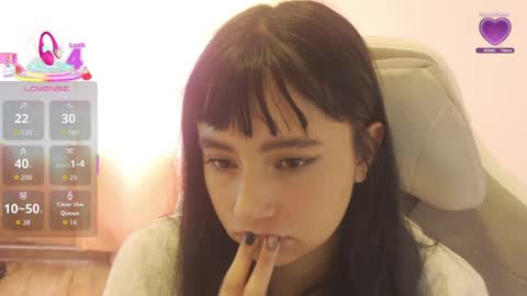 Snapshot of emitaa17228 chatting on 03-28-26, 08:08 emma online show from 03-28-26, 08:08