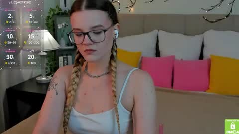 emma__peach online show from 07-16-26, 07:36