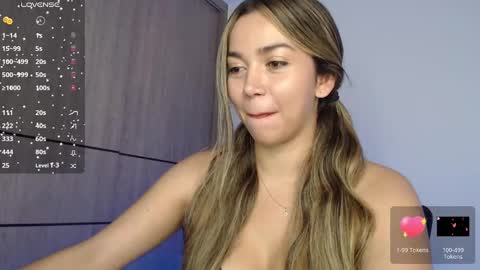 Snapshot of emma_aaa chatting on 12-07-24, 06:32 Rocio online show from 12-07-24, 06:32