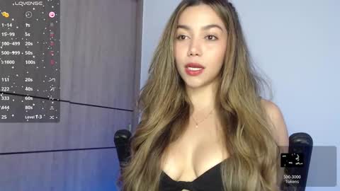 Snapshot of emma_aaa chatting on 12-20-24, 07:44 Rocio online show from 12-20-24, 07:44