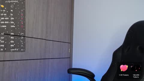 Snapshot of emma_aaa chatting on 12-20-24, 10:49 Rocio online show from 12-20-24, 10:49