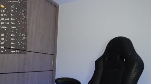 Snapshot of emma_aaa chatting on 01-05-25, 09:48 Rocio online show from 01-05-25, 09:48