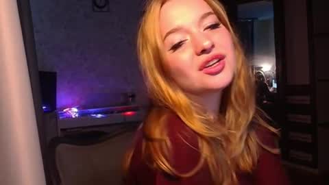 Emma and July online show from 07-21-26, 07:00