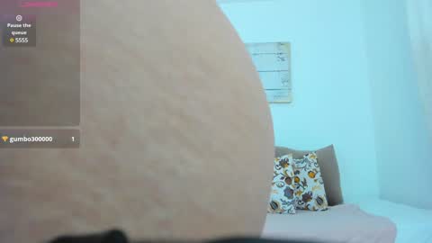 Emma Castillo online show from 01-31-25, 10:21