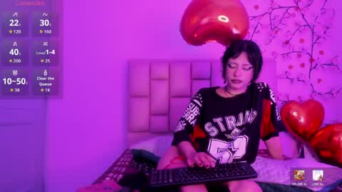 Snapshot of emma_cg chatting on 05-18-26, 08:03 Emma Or you can call me cutie online show from 05-18-26, 08:03