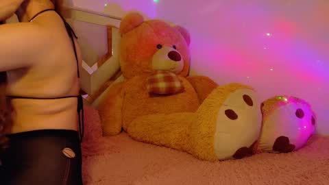  Emma  online show from 09-23-25, 11:30