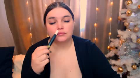 Snapshot of emma_dorn chatting on 01-04-25, 09:54 Eva online show from 01-04-25, 09:54