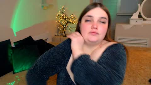 Snapshot of emma_dorn chatting on 01-17-25, 02:18 Eva online show from 01-17-25, 02:18