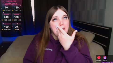 Snapshot of emma_dorn chatting on 02-16-25, 05:59 Eva online show from 02-16-25, 05:59