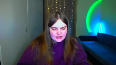 Snapshot of emma_dorn chatting on 10-28-25, 06:32 Eva online show from 10-28-25, 06:32