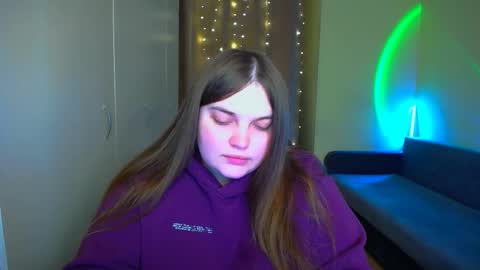 Snapshot of emma_dorn chatting on 11-05-25, 07:08 Eva online show from 11-05-25, 07:08