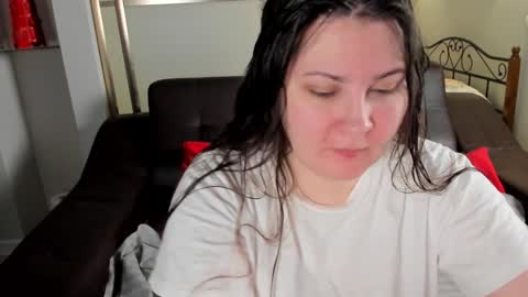 Emma online show from 12-25-24, 05:05