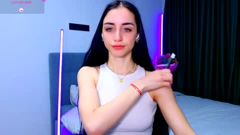 Emma online show from 04-08-26, 03:01