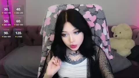 emma_kirks online show from 12-15-25, 10:30